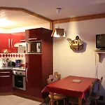 Neves شقة فال تورُن