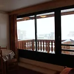 Neves شقة