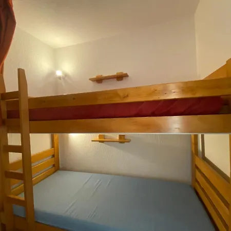 Neves * 瓦托伦斯